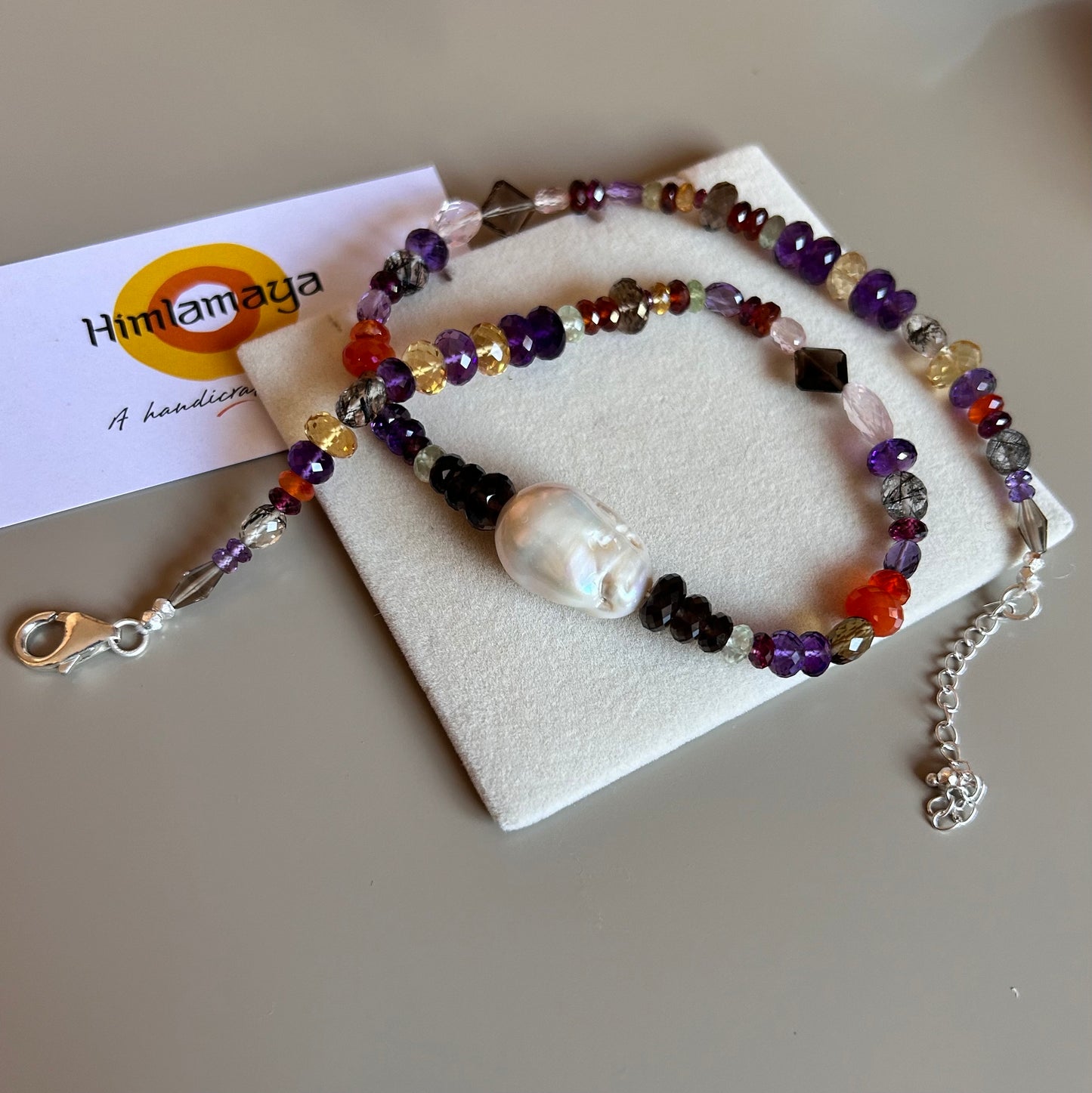 Ädelsten Baroque Necklace with 9 different Gemstones