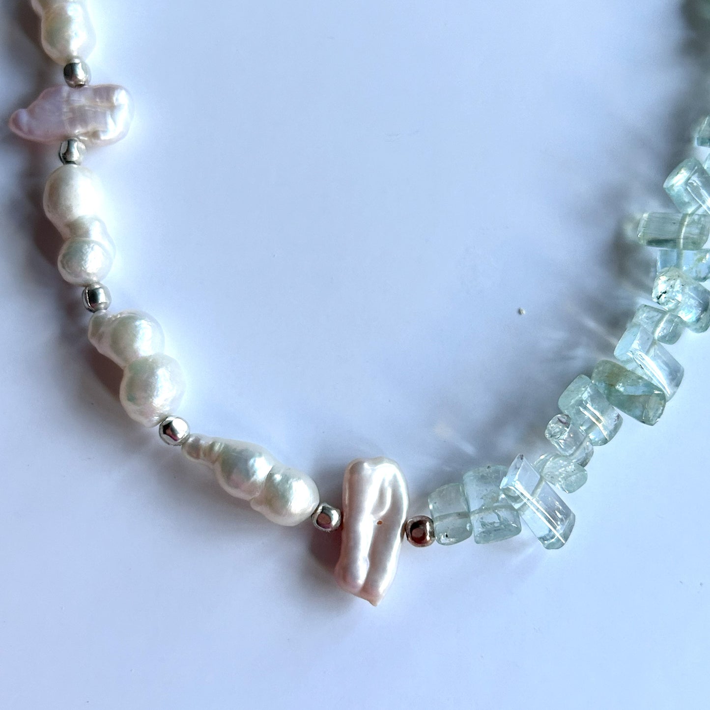 Ädelsten Baroque Pearls Aquamarine