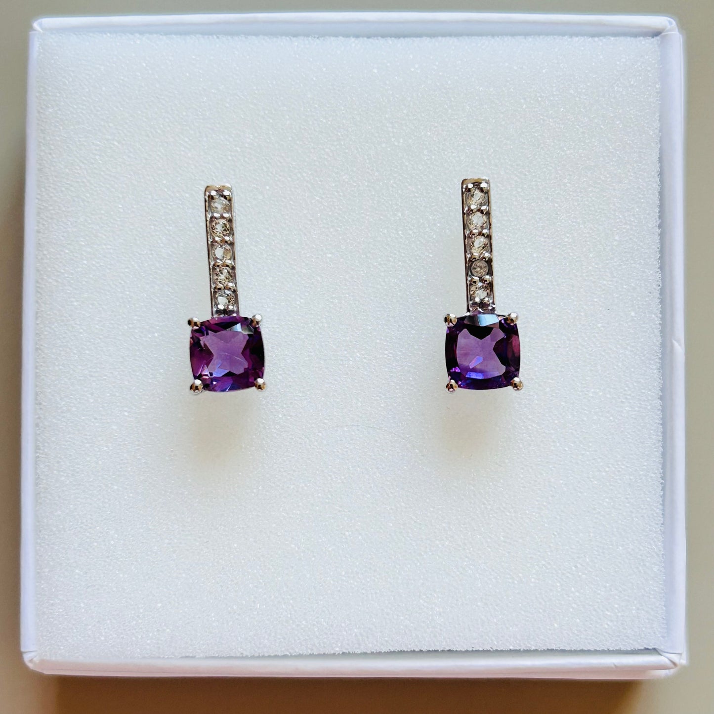Ädelsten Amethyst and White Topaz