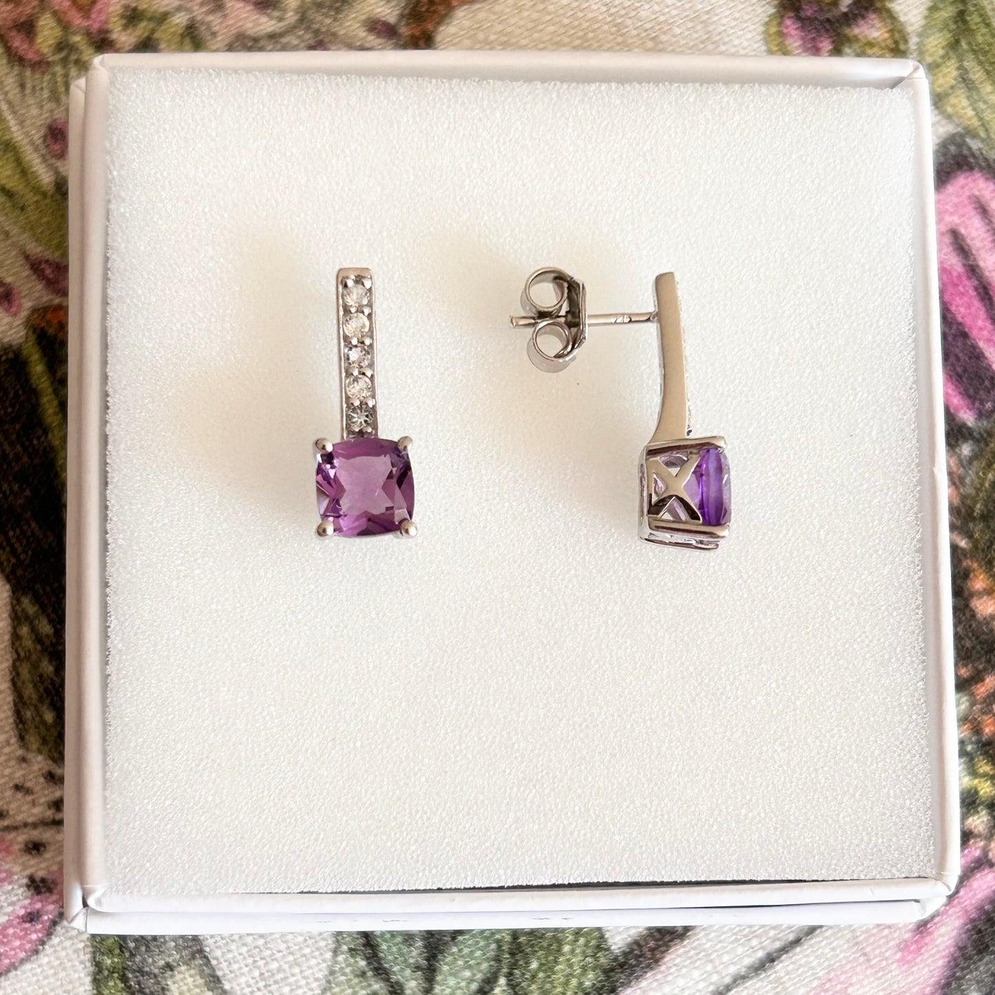 Ädelsten Amethyst and White Topaz