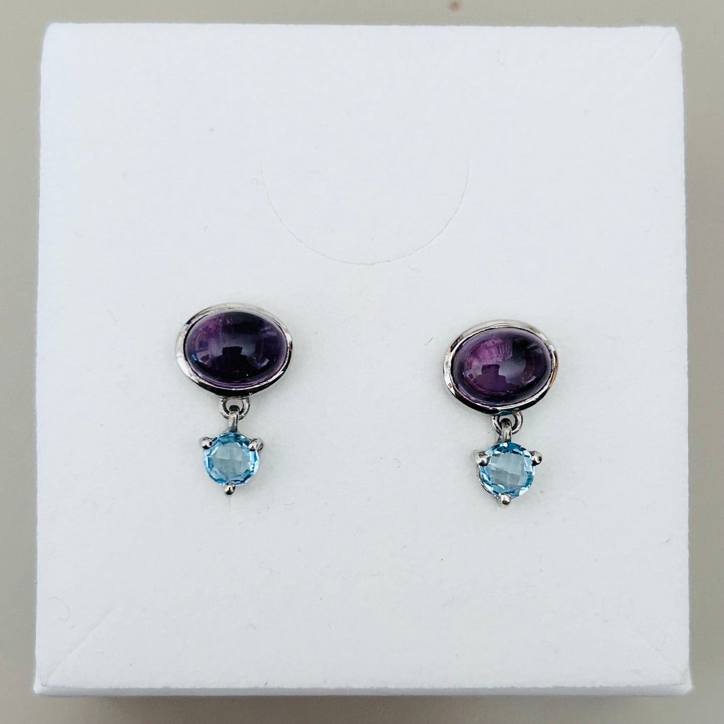 Ädelsten Amethyst and Blue Topaz