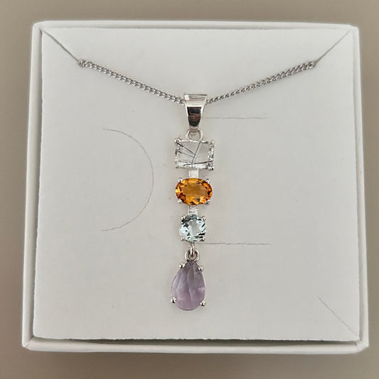 Ädelsten Rutile Quartz Citrine Aquamarine Amethyst