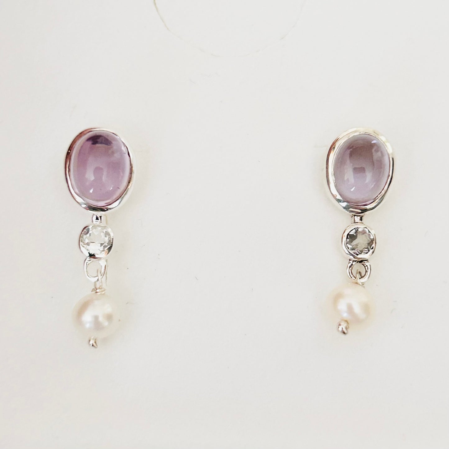 Ädelsten Amethyst White Topaz and Pearl