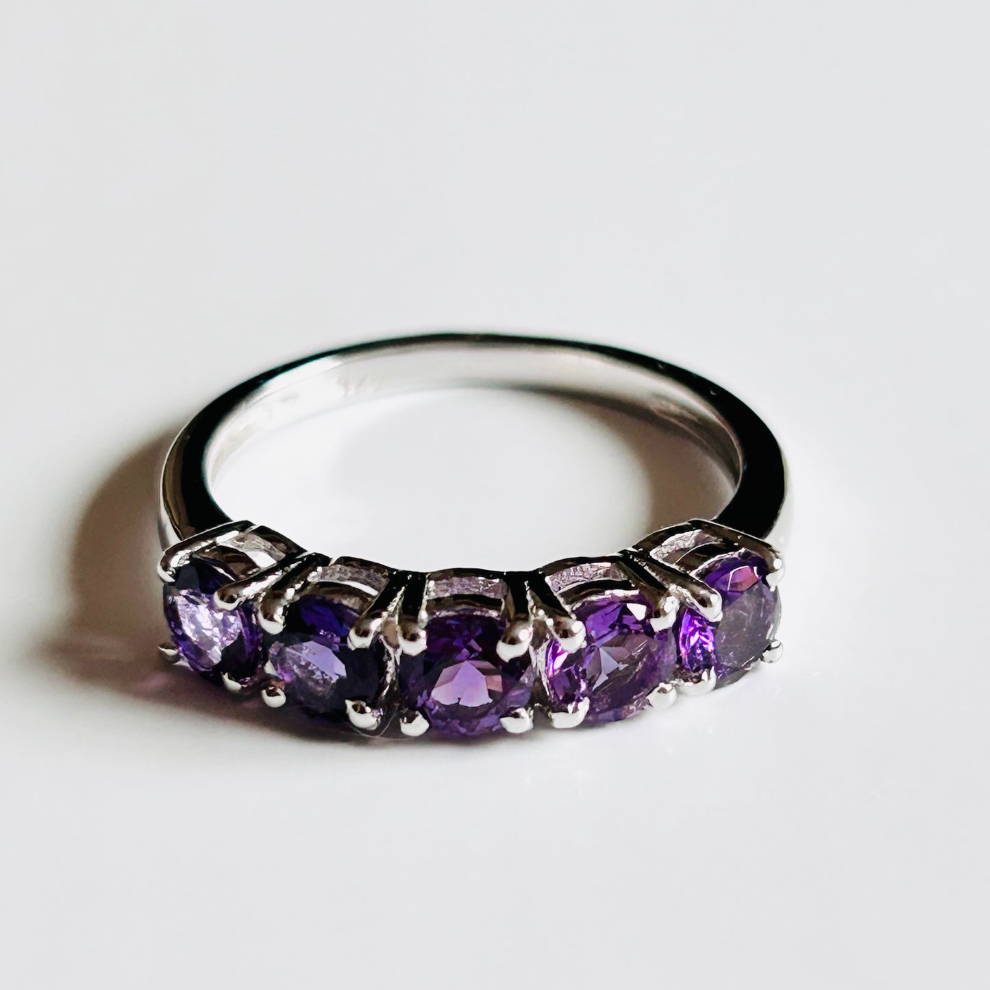 Ädelsten Amethyst