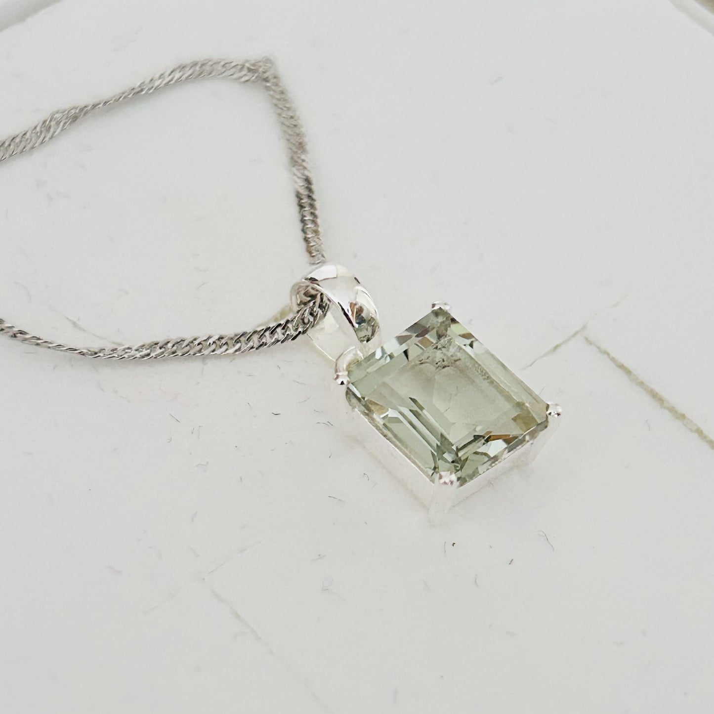 Ädelsten Green Amethyst