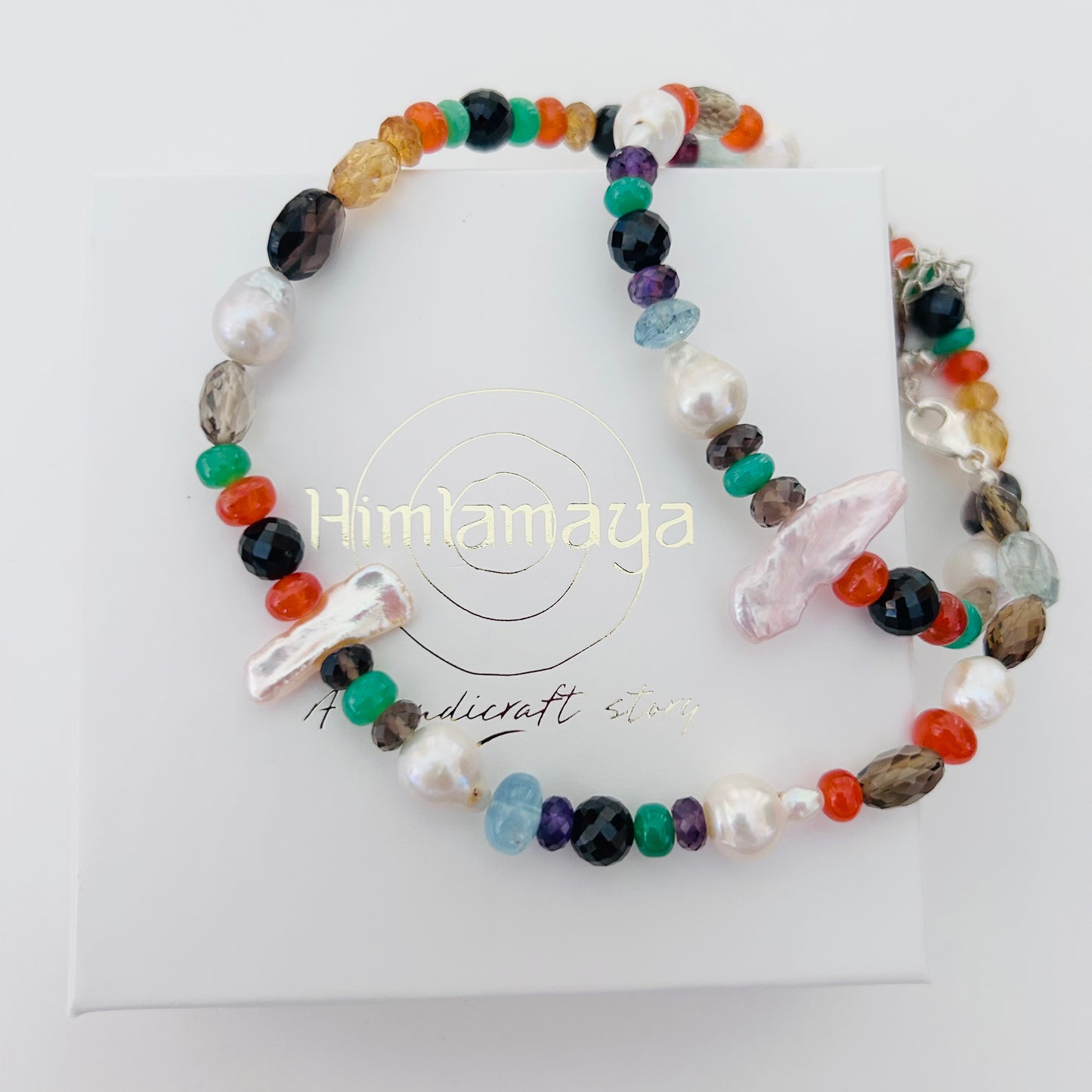Ädelsten Baroque Necklace with 8 different Gemstones