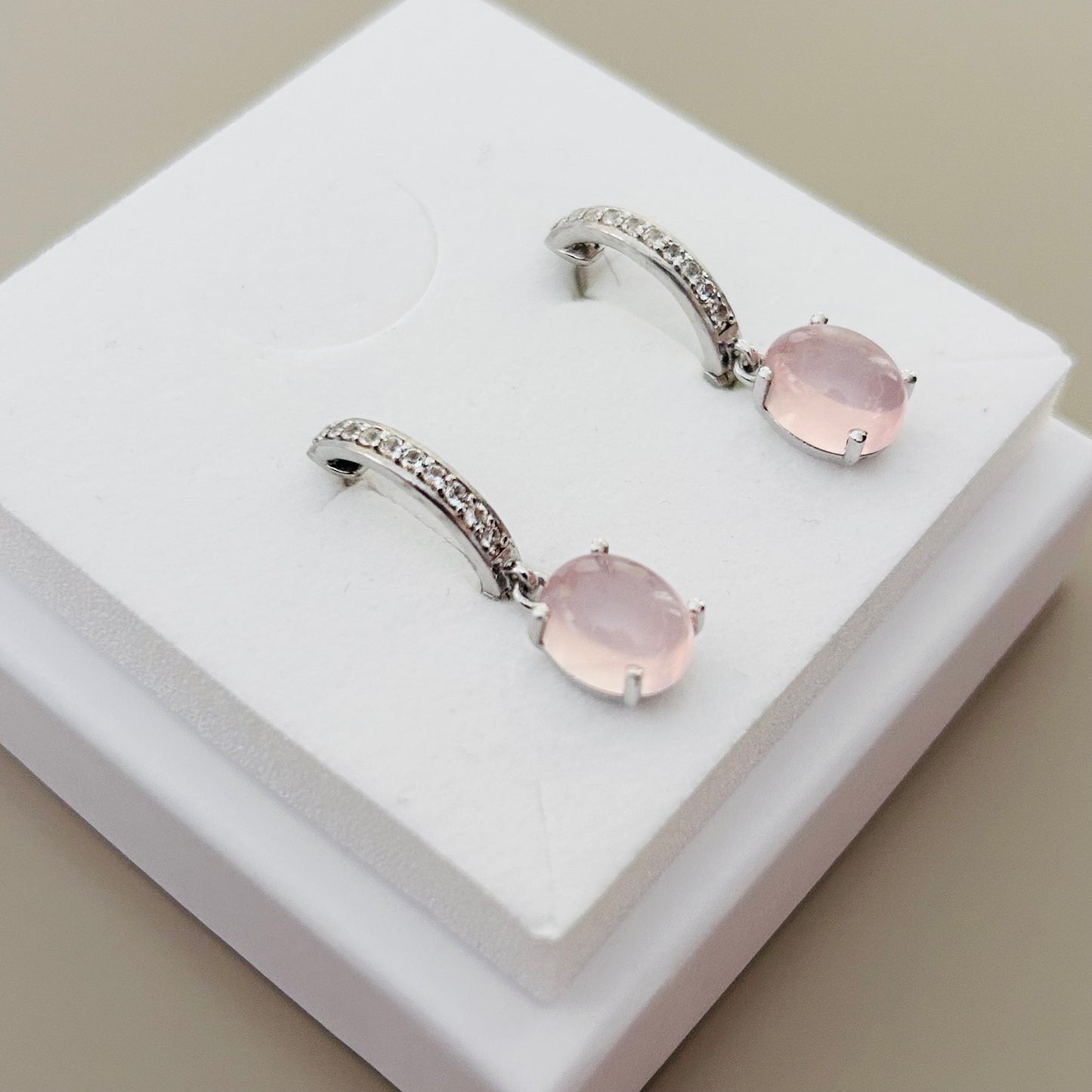 Ädelsten Rosequartz and White Topaz