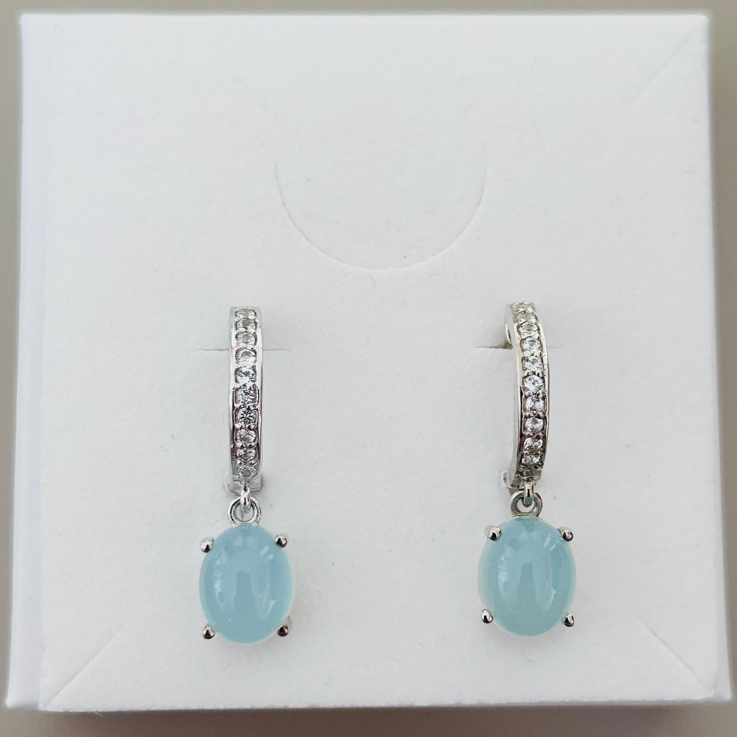 Ädelsten Chalcedony and White Topaz