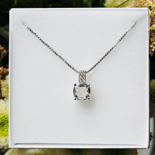 Ädelsten White Aquamarine White Topaz