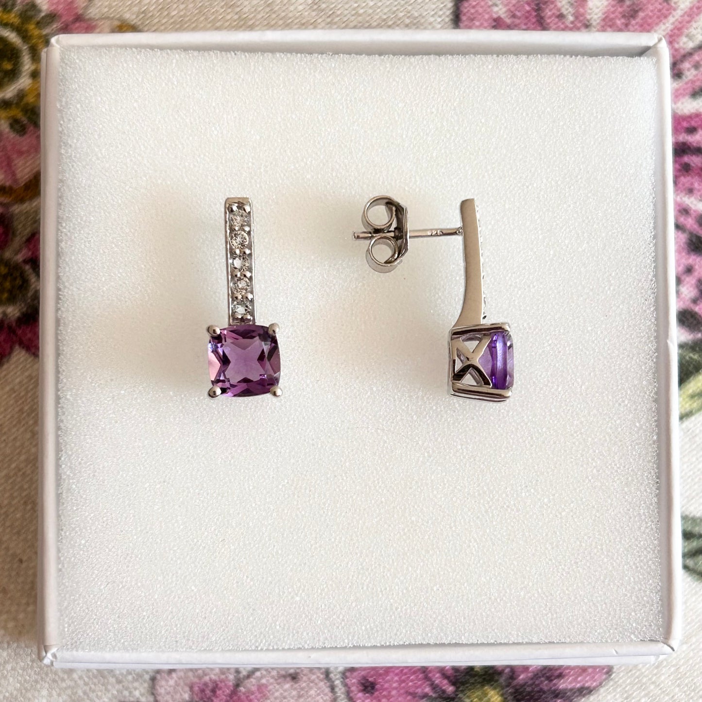 Ädelsten Amethyst and White Topaz