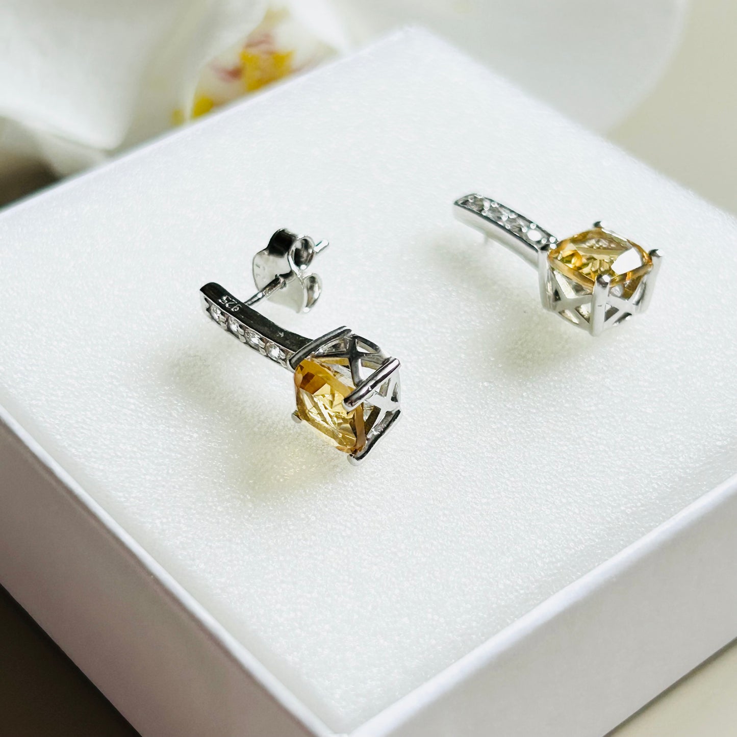 Ädelsten Citrine and White Topaz