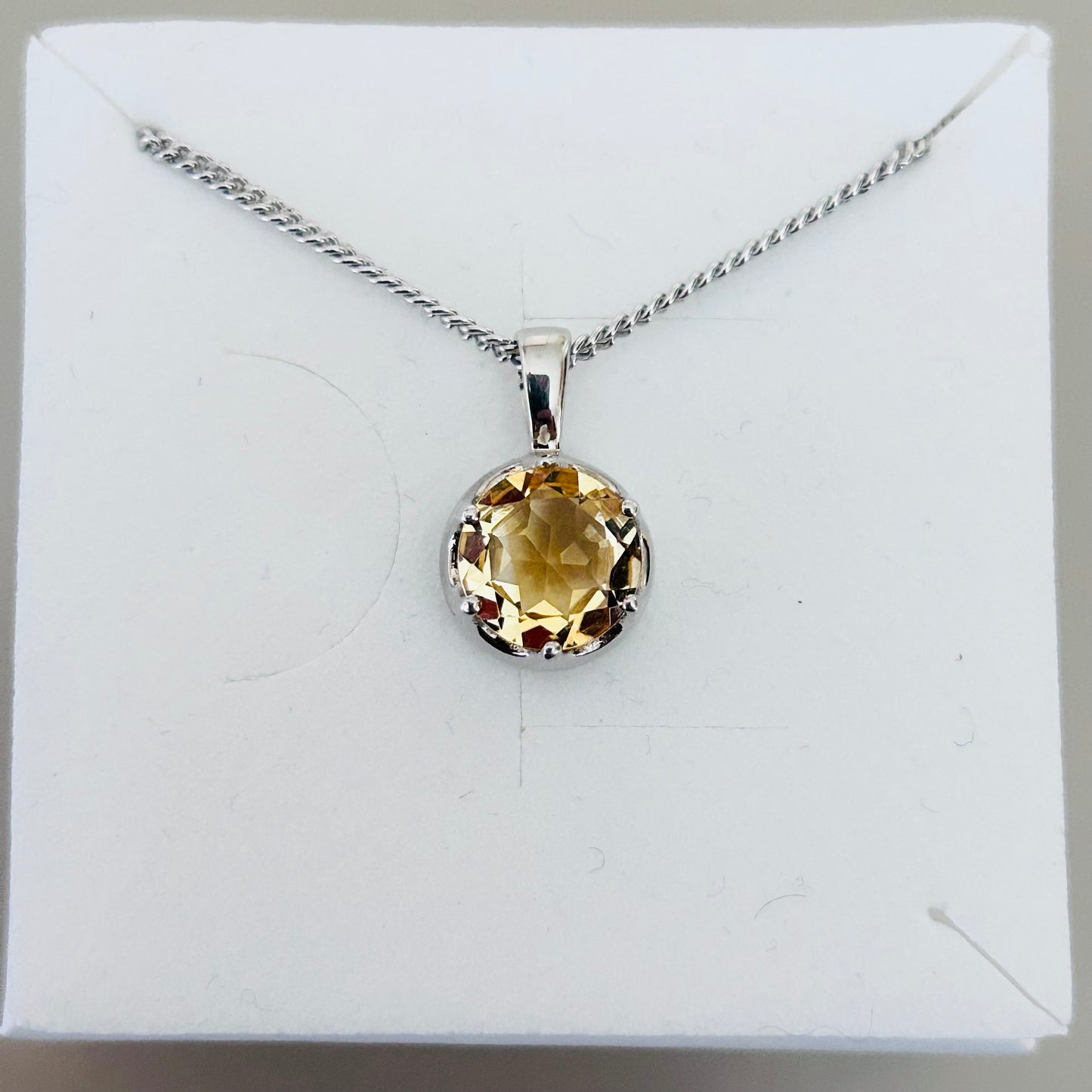 Ädelsten Citrine