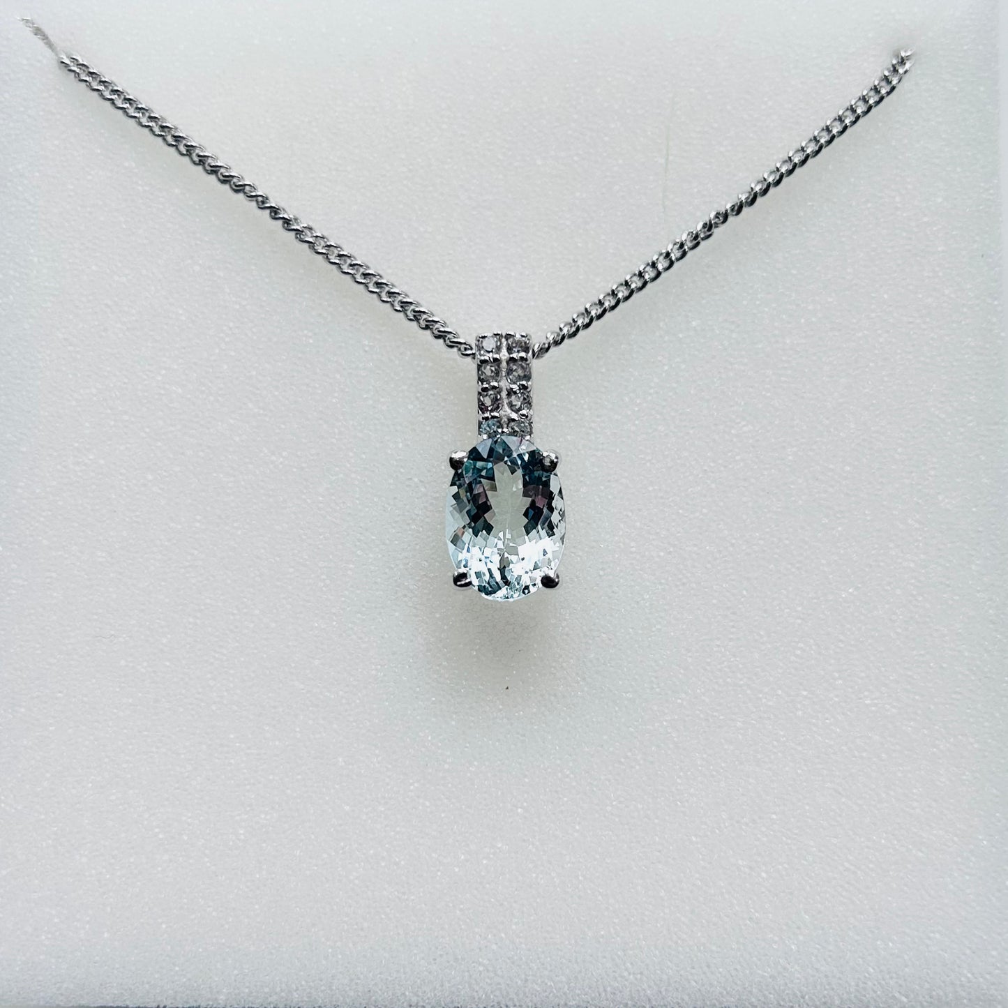 Ädelsten Aquamarine and White Topaz