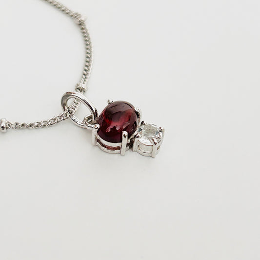 Ädelsten Garnet and White Topaz